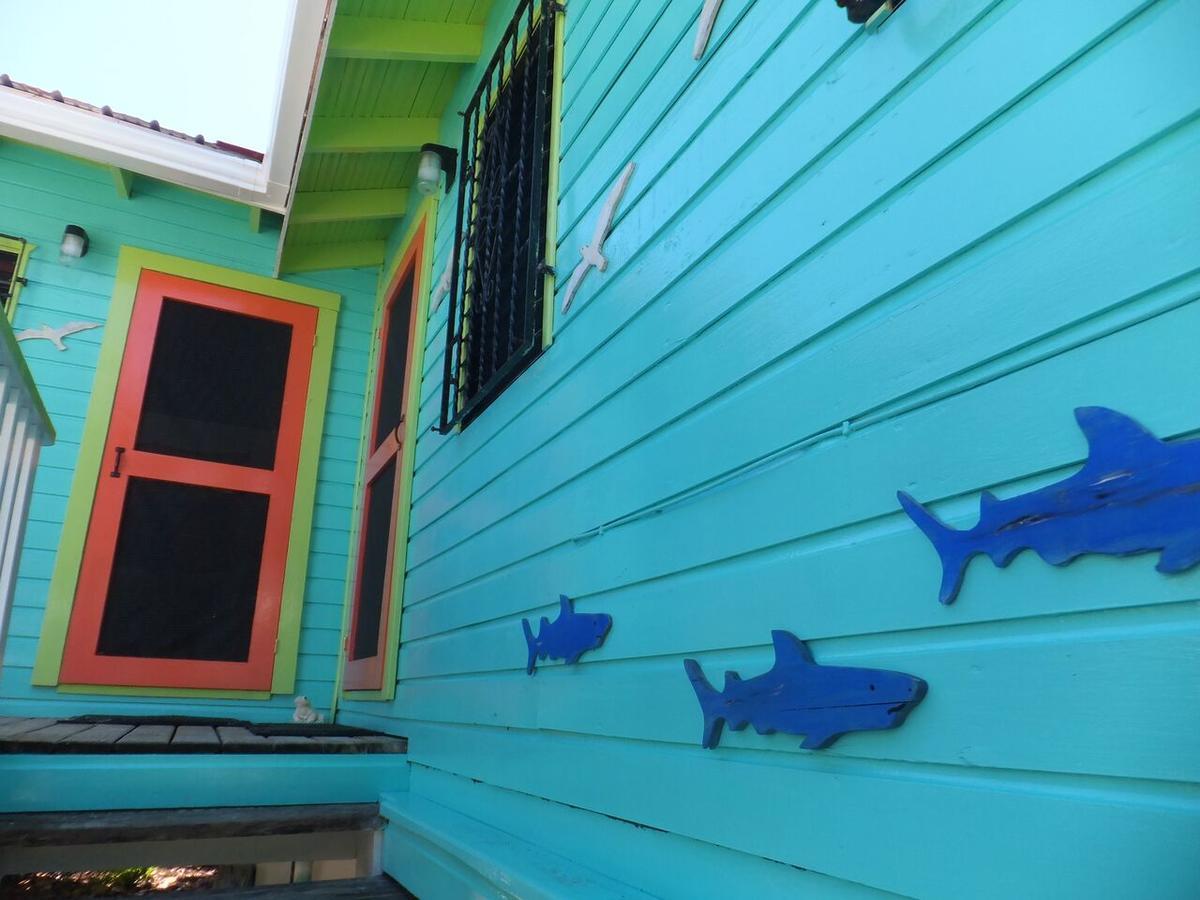The Bottle Tree House Villa Caye Caulker Exterior photo